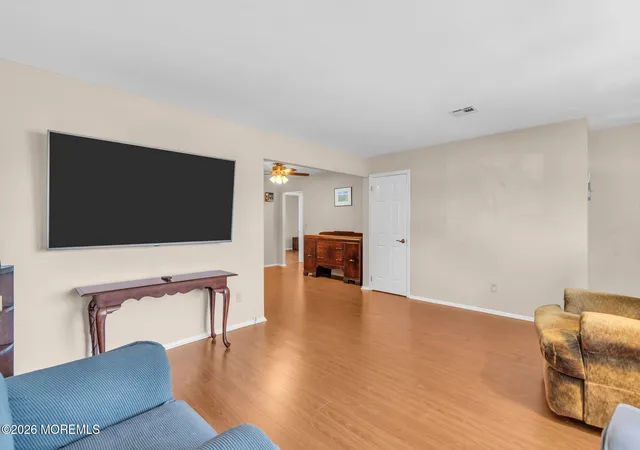 Photo 4 of Single family home for sale at 10 Sheridan Rd, Toms River, NJ 08757 | MLS# 22617052 | Listing updated on 2026-08-25