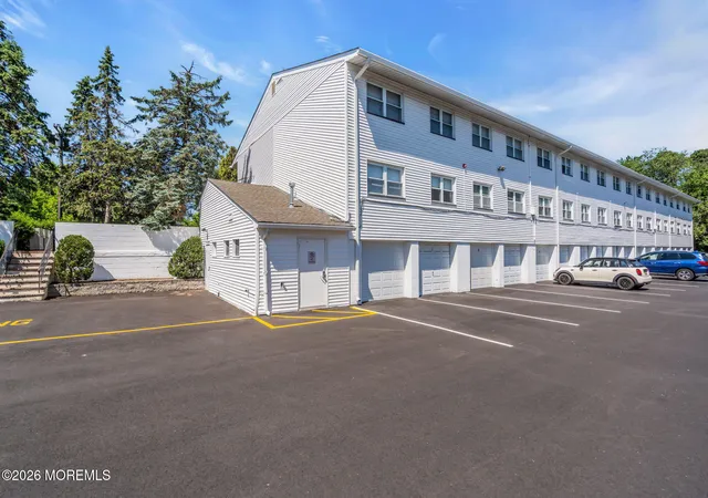 Homes for sale in Point Pleasant, NJ | 601 Mistletoe Ave #9, Point Pleasant, NJ 08742 | MLS# 22616895