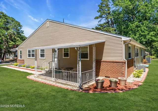 Homes for sale in Whiting, NJ | 20B Sunset Rd #53, Whiting, NJ 08759 | MLS# 22616886