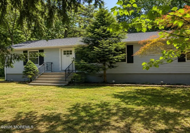 1st image of 825 Patterson Rd, Jackson, NJ 08527 | MLS# 22616837