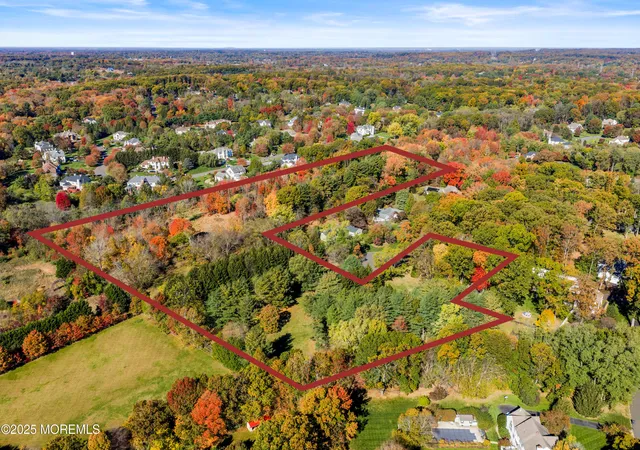 Homes for sale in Colts Neck, NJ | 4 Brookside Dr, Colts Neck, NJ 07722 | MLS# 22616854