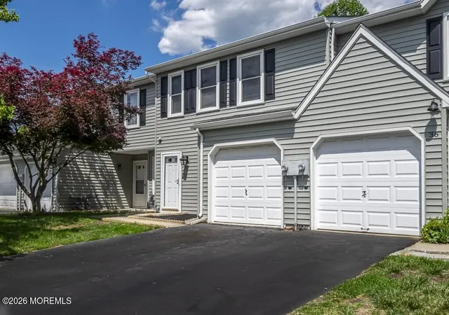 Homes for sale in Freehold, NJ | 34 Harbor Cir, Freehold, NJ 07728 | MLS# 22616885