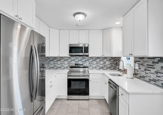 3rd image of 102A Buckingham Dr #A, Manchester, NJ 08759 | MLS# 22619485