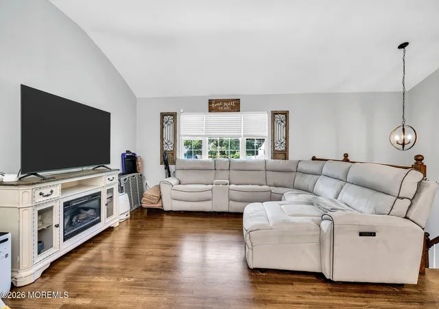 4th image of 14 Arlington Dr, Howell, NJ 07731 | MLS# 22619159