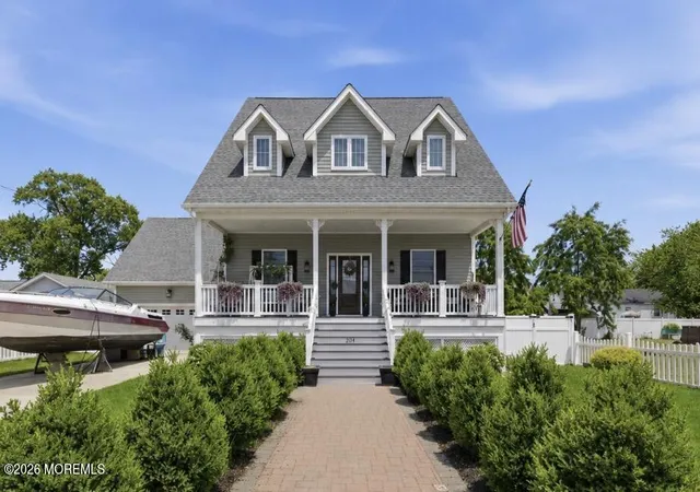 1st image of 204 West St, Keyport, NJ 07735 | MLS# 22616961