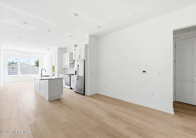 3rd image of 3 5Th Ave, Neptune City, NJ 07753