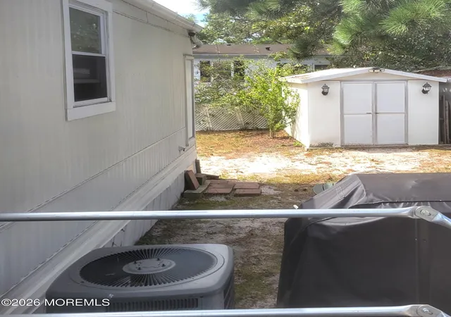 Homes for sale in Barnegat, NJ | 19 Susan Dr, Barnegat, NJ 08005 | MLS# 22617037