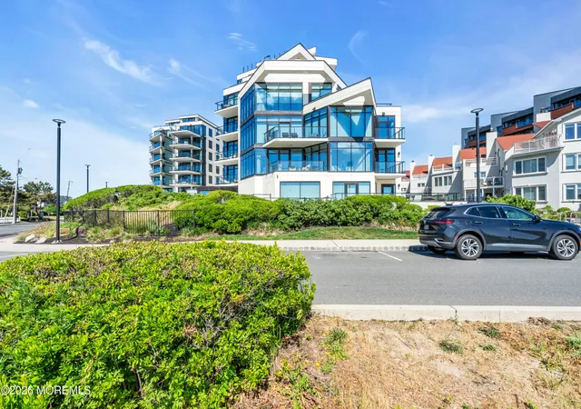 Homes for sale in Long Branch, NJ | 350 Ocean Avenue, Long Branch, NJ 07740 | Houzeo