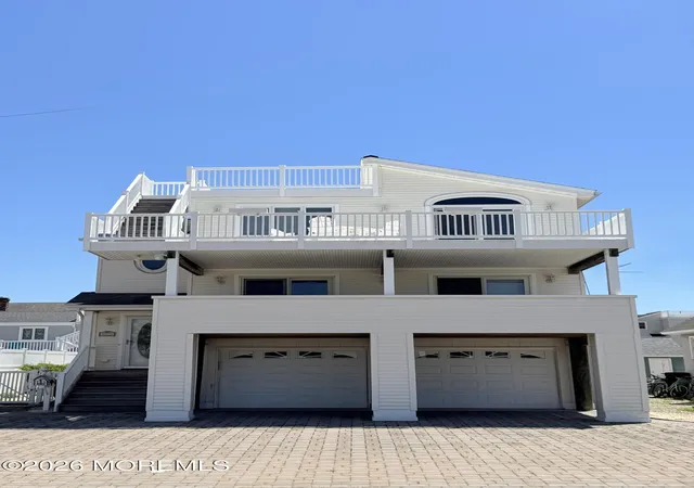 2nd image of 212 N Barnegat Ave, Surf City, NJ 08008 | MLS# 22617051