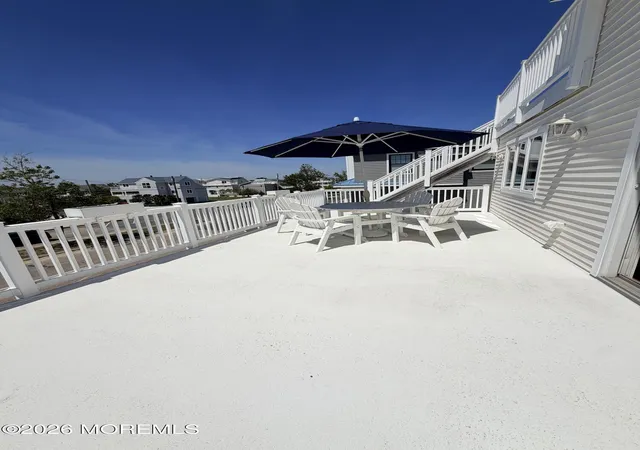 3rd image of 212 N Barnegat Ave, Surf City, NJ 08008 | MLS# 22617051