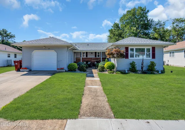 Photo 1 of Single family home for sale at 23 Fontana St, Toms River, NJ 08757 | MLS# 22617079 | Listing updated on 2026-09-17