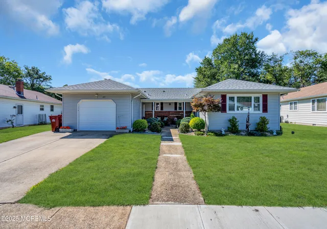 Photo 3 of Single family home for sale at 23 Fontana St, Toms River, NJ 08757 | MLS# 22617079 | Listing updated on 2026-09-17
