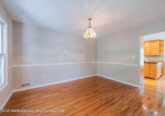 4th image of 20 Bittersweet Dr, Jackson, NJ 08527 | MLS# 22617143