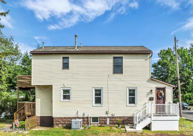3rd image of 401 Walnut St, Port Monmouth, NJ 07758 | MLS# 22617241