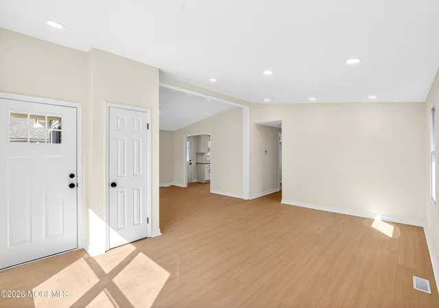3rd image of 17 Brookview Ln, Manalapan, NJ 07726 | MLS# 22617187