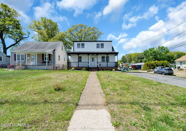 Homes for sale in South Amboy, NJ | 414 S Pine Ave, South Amboy, NJ 08879 | MLS# 22617287