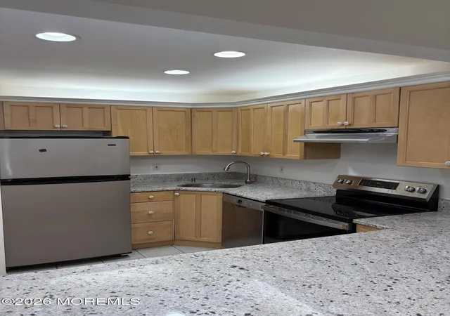 Homes for sale in Red Bank, NJ | 115 Lexington Ct, Red Bank, NJ 07701 | MLS# 22618289