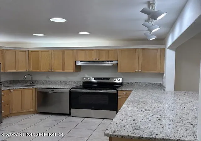 Homes for sale in Red Bank, NJ | 115 Lexington Ct, Red Bank, NJ 07701 | MLS# 22618289