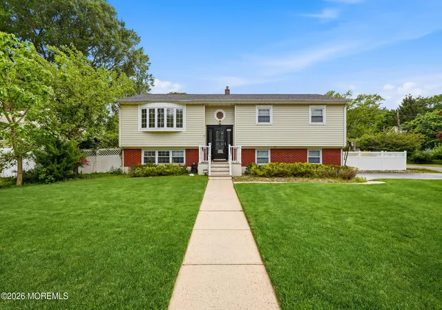 5th image of 176 Belmar Ave, Oakhurst, NJ 07755 | MLS# 22617300