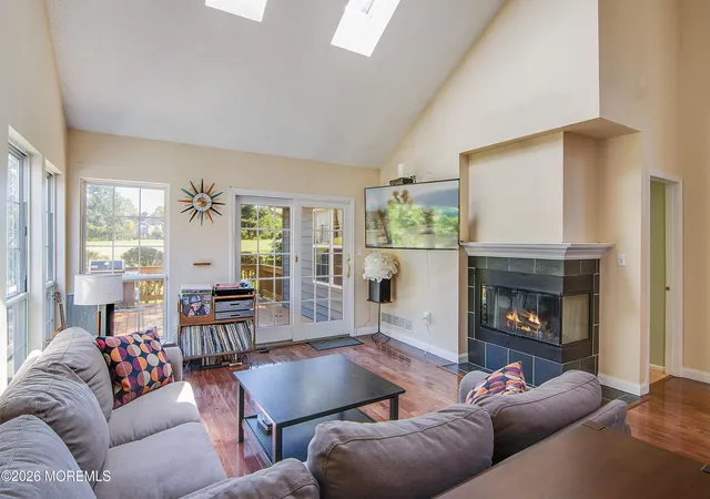 5th image of 19 Fairway Blvd, Monroe Township, NJ 08831 | MLS# 22617223