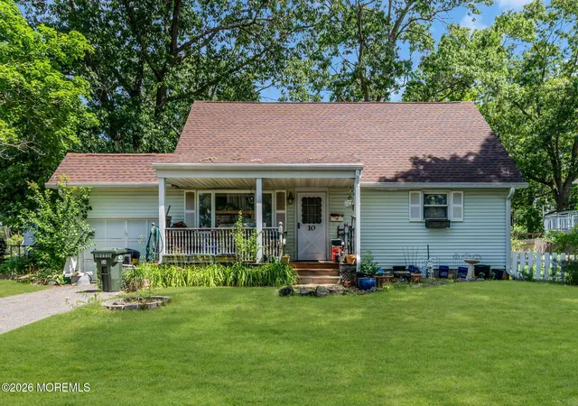 Photo 1 of Sale Pending at 10 Colorado Dr, Jackson, NJ 08527 | MLS# 22617273 | Listing updated on 2026-10-01
