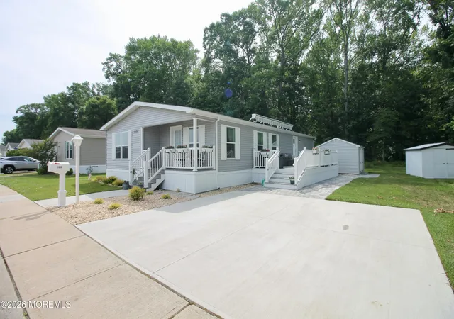 Homes for sale in Freehold, NJ | 100 Woody Rd, Freehold, NJ 07728 | MLS# 22618242