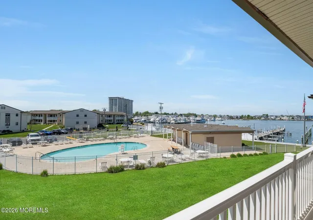 4th image of 110 Wharfside Dr, Monmouth Beach, NJ 07750 | MLS# 22618077