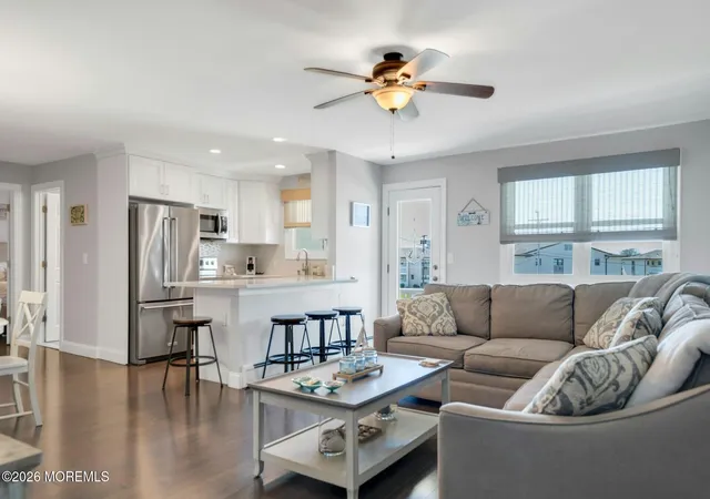 5th image of 110 Wharfside Dr, Monmouth Beach, NJ 07750 | MLS# 22618077