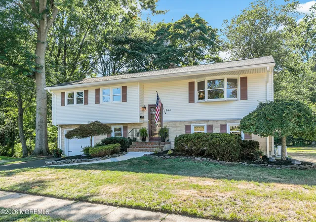 Homes for sale in Middletown, NJ | 564 Morley Ct, Middletown, NJ 07718 | MLS# 22620979