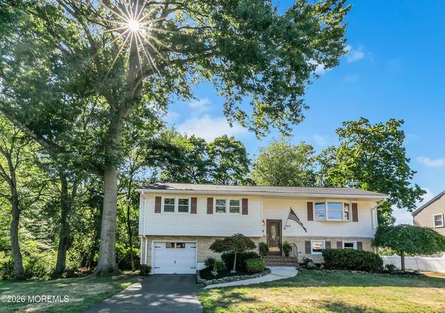 Homes for sale in Middletown, NJ | 564 Morley Ct, Middletown, NJ 07718 | MLS# 22620979