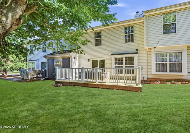 Homes for sale in Franklin, NJ | 273 Edgeware Ct, Franklin, NJ 08873 | MLS# 22617304