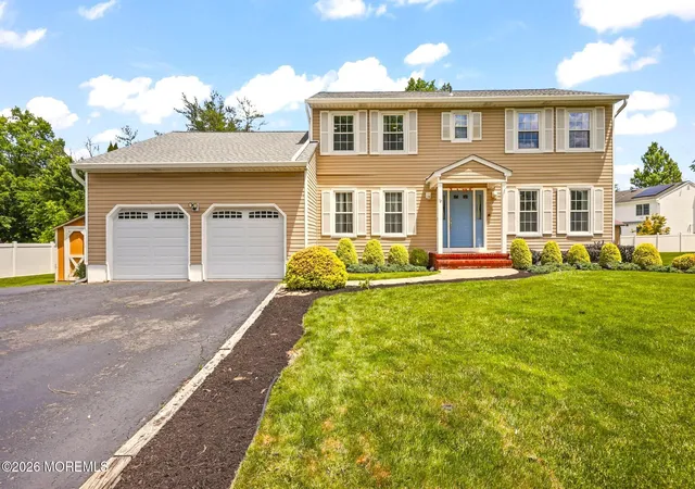 Homes for sale in Kendall Park, NJ | 78 Henderson Rd, Kendall Park, NJ 08824 | MLS# 22617298