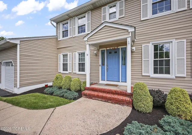 Homes for sale in Kendall Park, NJ | 78 Henderson Rd, Kendall Park, NJ 08824 | MLS# 22617298