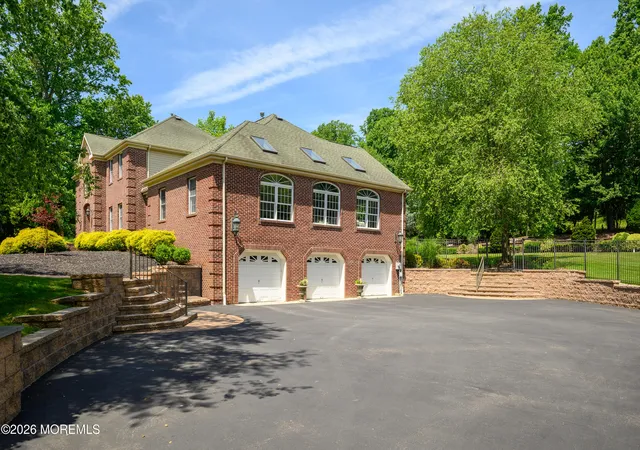 Homes for sale in Millstone, NJ | 4 Henry Ct, Millstone, NJ 08535 | MLS# 22617368
