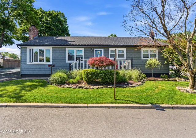 Homes for sale in Matawan, NJ | 10 Third St, Matawan, NJ 07747 | MLS# 22617401