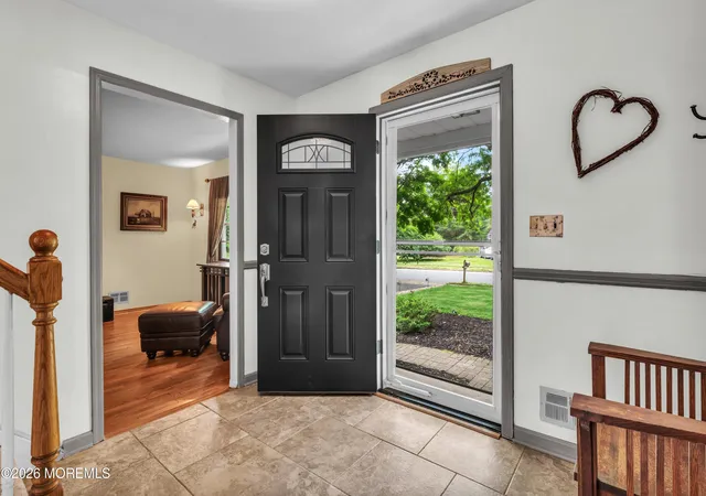 5th image of 49 Turnberry Dr, Lincroft, NJ 07738 | MLS# 22617515