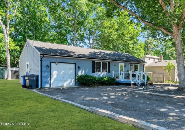 Homes for sale in Manahawkin, NJ | 77 Lighthouse Dr, Manahawkin, NJ 08050 | MLS# 22617964