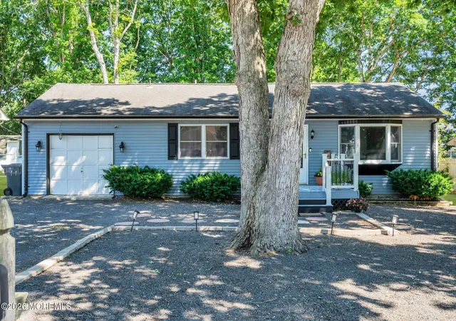 Homes for sale in Manahawkin, NJ | 77 Lighthouse Dr, Manahawkin, NJ 08050 | MLS# 22617964