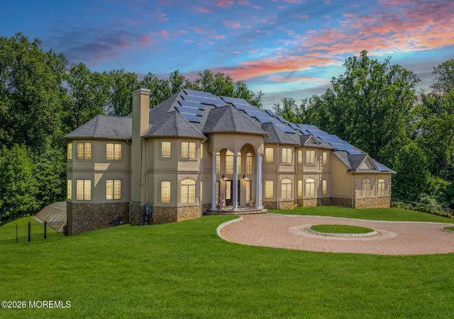 2nd image of 15 Embry Farm Rd, Marlboro, NJ 07746 | MLS# 22617422