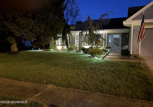 5th image of 1033A Thornbury Ln, Manchester, NJ 08759 | MLS# 22617742