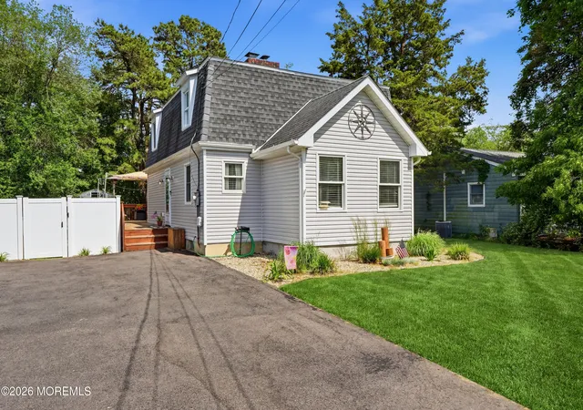Homes for sale in Forked River, NJ | 1437 Jay St, Forked River, NJ 08731 | MLS# 22617436