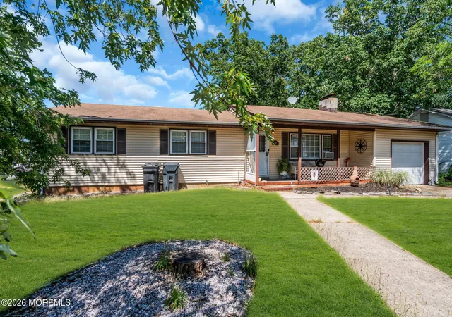 5th image of 254 Westwood Pl, Brick, NJ 08724 | MLS# 22618464