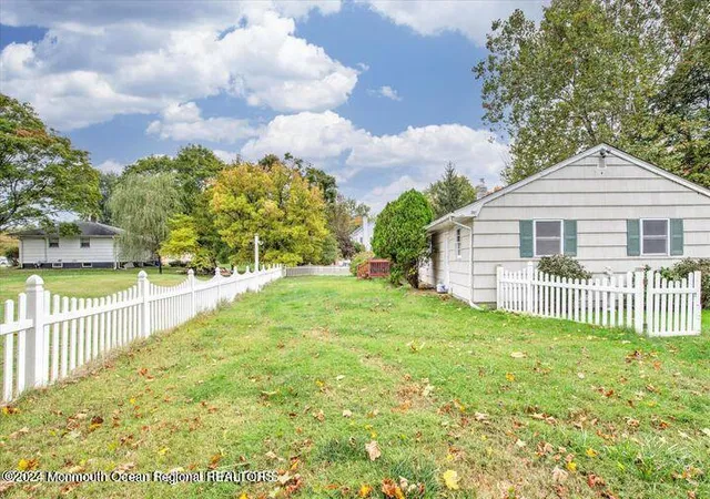 4th image of 138 Freehold Rd, Englishtown, NJ 07726 | MLS# 22617495