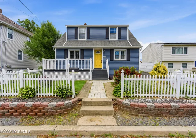 Homes for sale in Keyport, NJ | 222 Raritan St, Keyport, NJ 07735 | MLS# 22617520