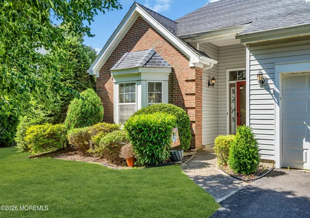 3rd image of 12 Wharfside Wy, Bayville, NJ 08721 | MLS# 22617642