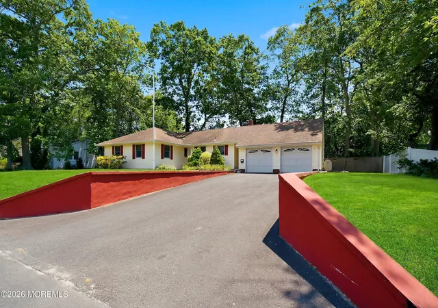 3rd image of 9 Wayside Dr, Brick, NJ 08724 | MLS# 22619811