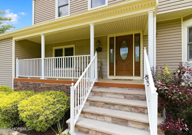 4th image of 7 N Devon Dr, Manalapan, NJ 07726 | MLS# 22617710