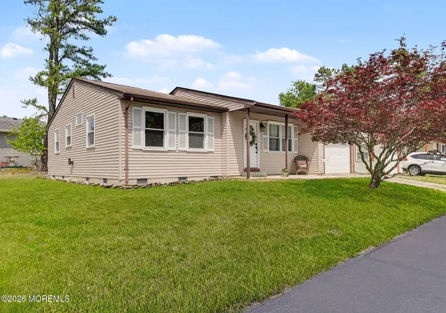 Homes for sale in Whiting, NJ | 20 Hummingbird Ln #73, Whiting, NJ 08759 | MLS# 22617867