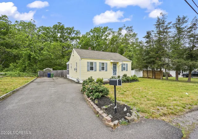 Homes for sale in Beachwood, NJ | 352 Leeward Ave, Beachwood, NJ 08722 | MLS# 22617655