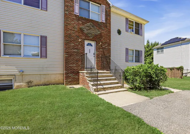 Photo 3 of Sale Pending at 22 Dena Ct, Lakewood, NJ 08701 | MLS# 22618194 | Listing updated on 2026-08-14